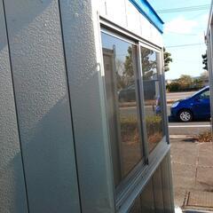 【決まりました】移動可能ユニットハウス　スーパーハウス　倉庫　休憩室　管理室　更衣室、作業小屋、待機所、簡易店舗など、用途色々です　運搬手配可能　の画像