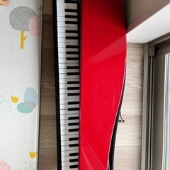 値下げ！KORG MICROPIANO マイクロピアノ ミニ鍵盤61鍵 レッド 61曲のデモソング内蔵 自動演奏可能の画像
