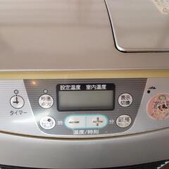 コロナ石油ファンヒーター　2006年製の画像