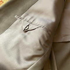 紺ブレザー　金ボタンの画像