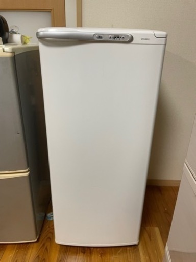 （決まりました）最終値下げです　三菱 電気冷凍庫