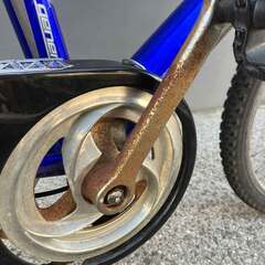 【取引終了】【中古・引き取りに来て下さる方限定】自転車　男児向け　24インチ　青　ブルー　オートライトの画像