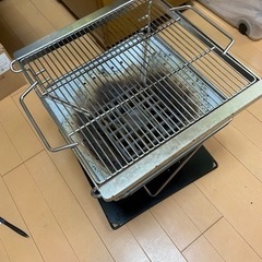 festum焼き台　焚き火台　中古　（使い捨て網４枚付き）の画像