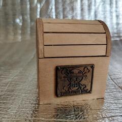ワンピース メダル&宝箱 TREASURE BOX 最初期劇場版...