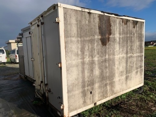 【即決価格値下げしました】物置(コンテナ)