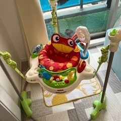 赤ちゃん歩く補助器