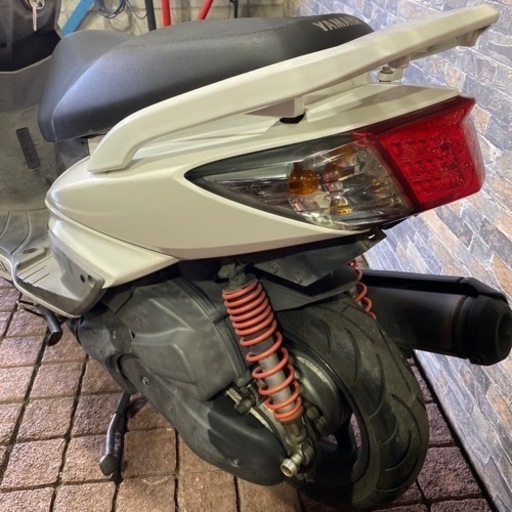 YAMAHA シグナスX125 白色　メットインスクーターバイク　実動　福岡市南区　125cc ピンクナンバー