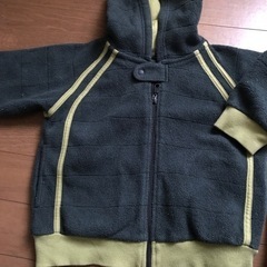 ユニクロ　ボアパーカー　90