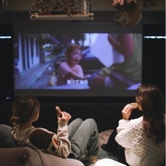 異空間なのに居心地が良い】　　　　　　　　　　　　泊まれる映画館＆Cafę🎞️🍿 - 墨田区