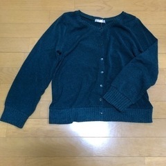 カーディガン　グリーン