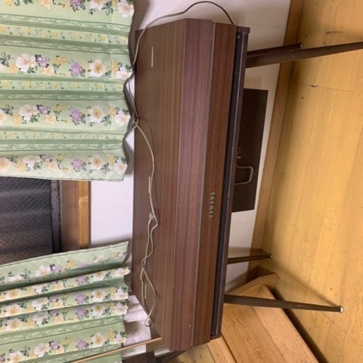 電子オルガン