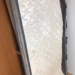 シングルベッドの画像