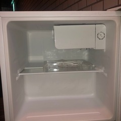 冷蔵庫　差し上げます！！の画像