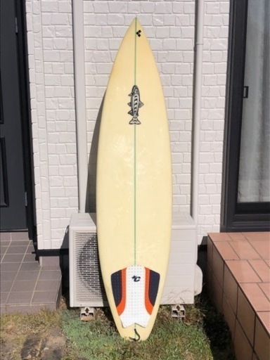 サーフボード6’3
