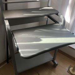 パソコン台　テレビ台　作業台？無料にします！の画像