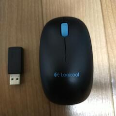 ワイヤレスキーボードの画像