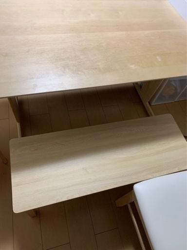 テーブル、椅子、ベンチ椅子