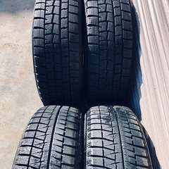 冬タイヤ 185/60R15 アルミ付スタッドレス 4本組の画像