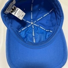 アディダス帽子キャップの画像