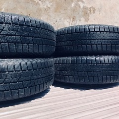 冬タイヤ 175/70R14 便利なホイール付きバリ山スタッドレス4本組の画像
