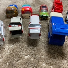 トミカトラック&トミカのミニカー　　プラスオマケ5台の画像