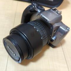 【掲載12/4まで】一眼レフカメラ (フィルム) 100-300mmレンズ付きの画像