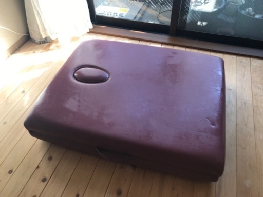 施術ベッド