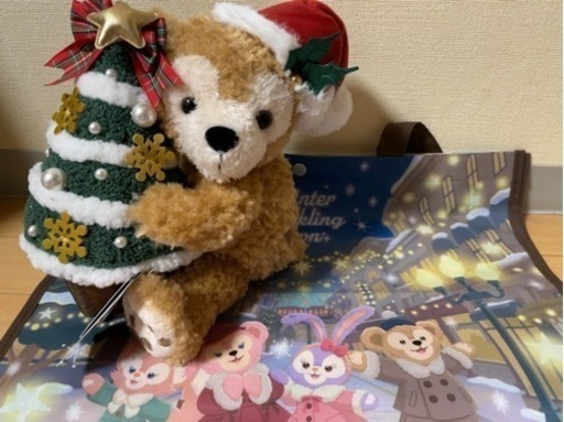 ウィンタートゥインクリング・タウン　ダッフィークリスマスツリー