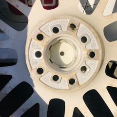 冬タイヤ 205/65R16 便利なアルミ付BS製スタッドレス4本組の画像