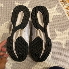 野球　トレーニングシューズの画像