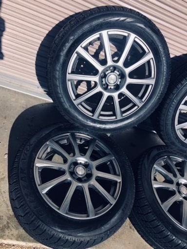 冬タイヤ 215/55R17 プリウス等用アルミ付スタッドレス 4本組