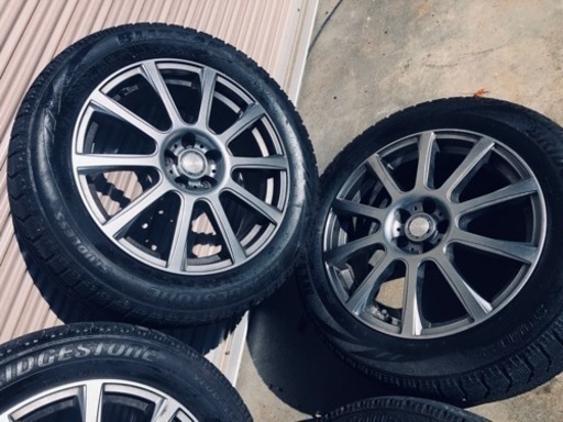冬タイヤ 215/55R17 プリウス等用アルミ付スタッドレス 4本組