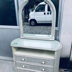 1069番　ドレッサー