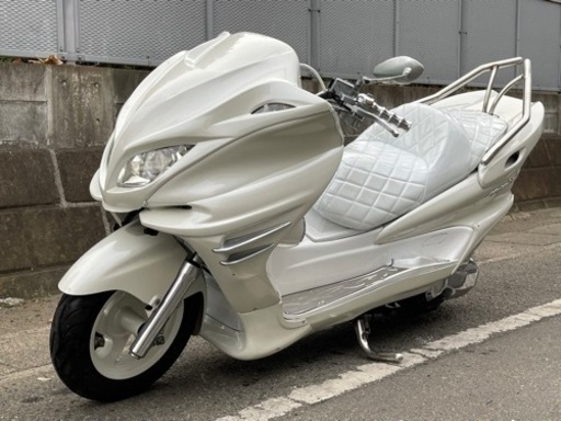 大人気‼︎ オールホワイトバチバチフルカスタム‼︎ 【YAMAHA マジェスティ】