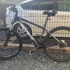 GIANT ALUXX TECHNOLOGYマウンテンバイク