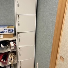 ロッカー鍵付き
