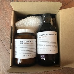 マークスアンドウェブ　ボディケアセット