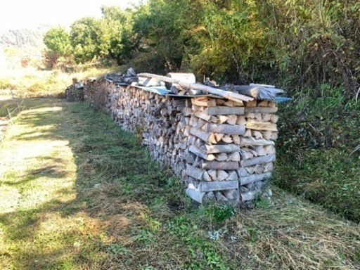 乾燥薪　軽トラック一台分　1m2