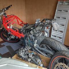 【超値下げ】メガリ　Megelli250r 書有り　部品取り