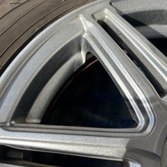 スタッドレスタイヤ4本　ホイール付　185/65R15の画像