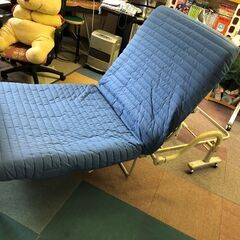 折り畳みベッドの画像
