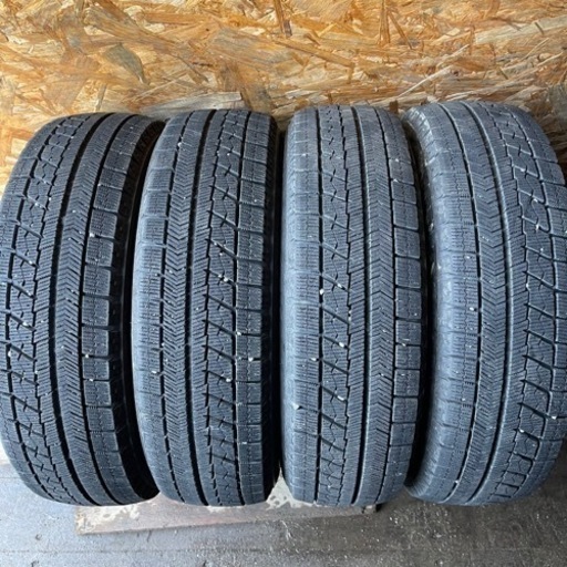 バリ山　BRIDGESTONE ブリヂストン　ブリジストン　VRX 155/65R14 スタッドレス タイヤ　❷ 2016年製　14インチ
