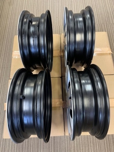 【新品・未使用】ホイールとダイハツ純正キャップ