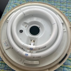 照明　電球の画像