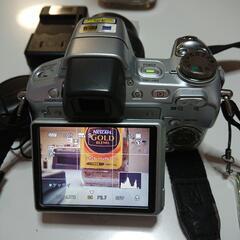 古いデジカメ　SONYサイバーショットDSC−H50　再出品　取引完了