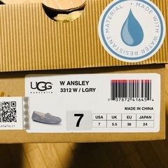 UGG ハワイ購入　新品未使用　モカシンの画像