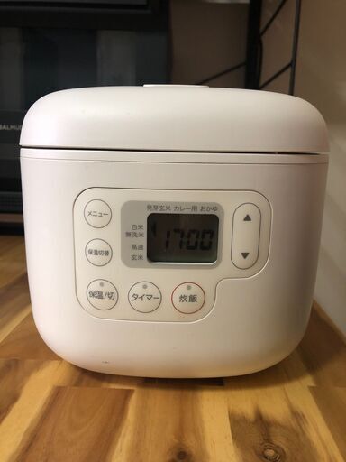 無印良品 しゃもじ置き付き炊飯器 3合タイプ!!