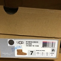UGG ハワイ購入　ブーツ　スワロフスキーの画像
