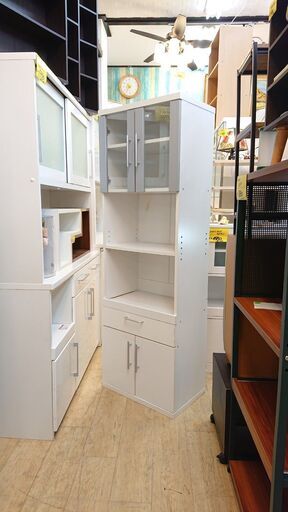 ニトリ NITORI スリム レンジボード キッチンボード■横幅60㎝×奥行39cm×高さ180cm■4枚扉 棚板可動式 引き出し1個 スライドテーブル ホワイト■近隣配送無料 買取帝国 朝霞店