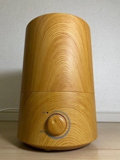 加湿器　ウッドカラー
